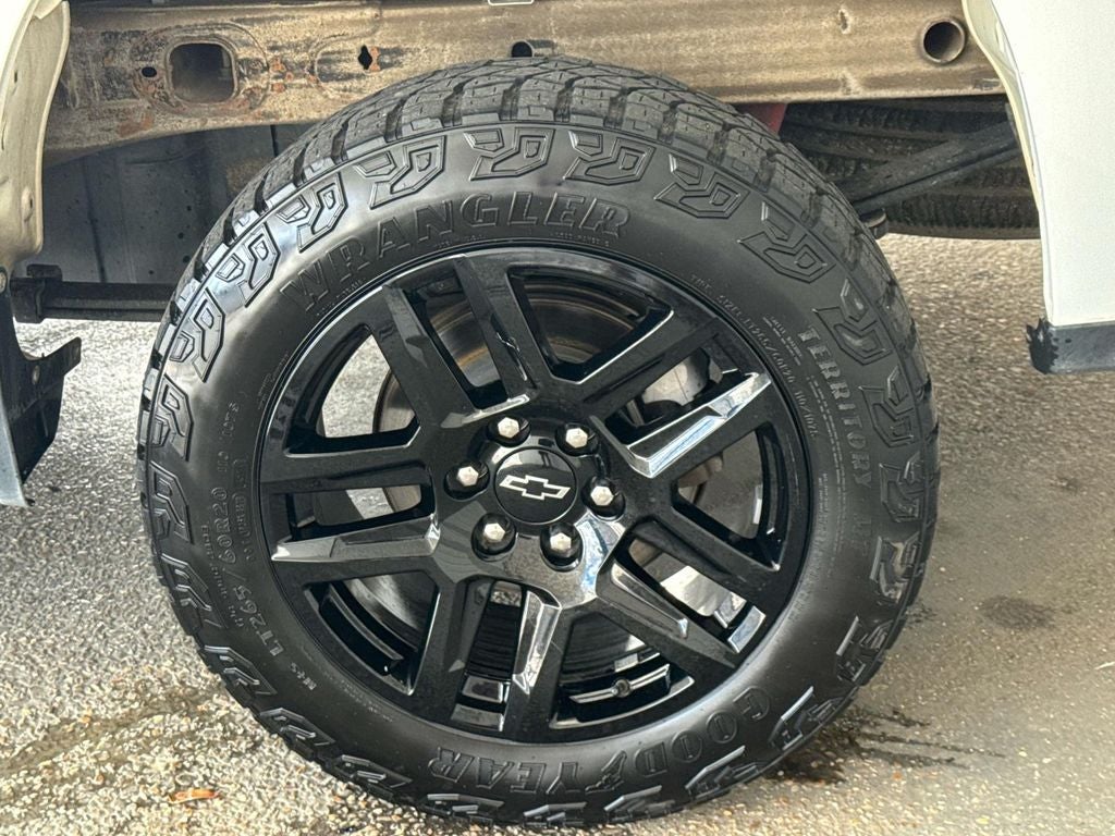 2022 Chevrolet Silverado 1500 Custom Trail Boss