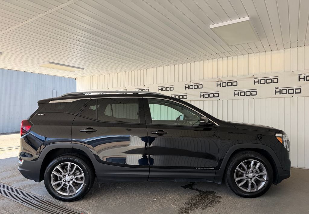 2024 GMC Terrain SLT