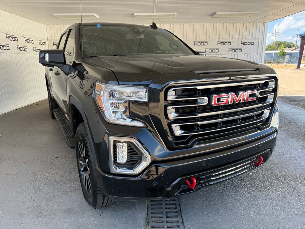 2019 GMC Sierra 4WD Crew Cab Short Box AT4's photo