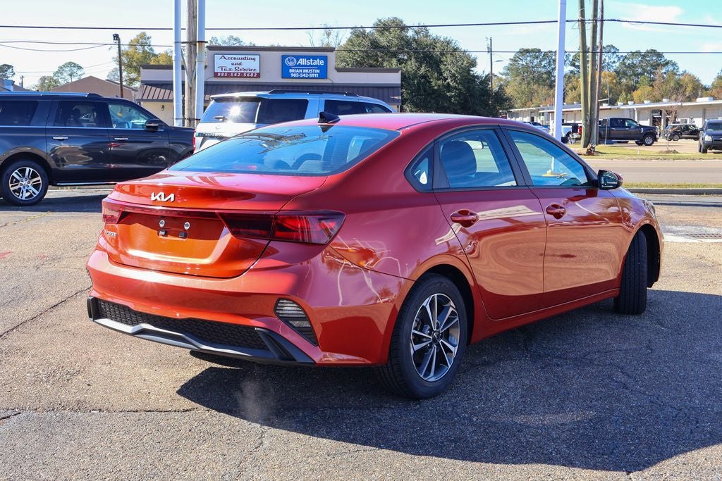 2023 Kia Forte LXS