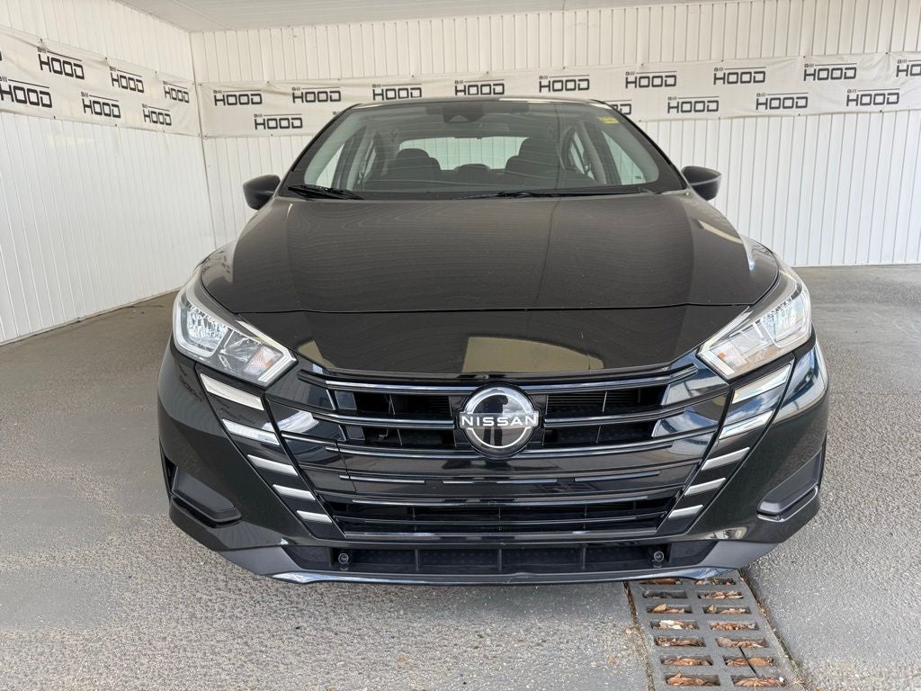 2023 Nissan Versa 1.6 S