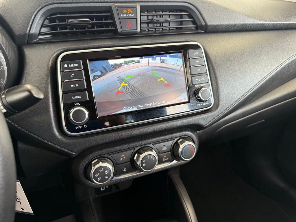 2023 Nissan Versa 1.6 S