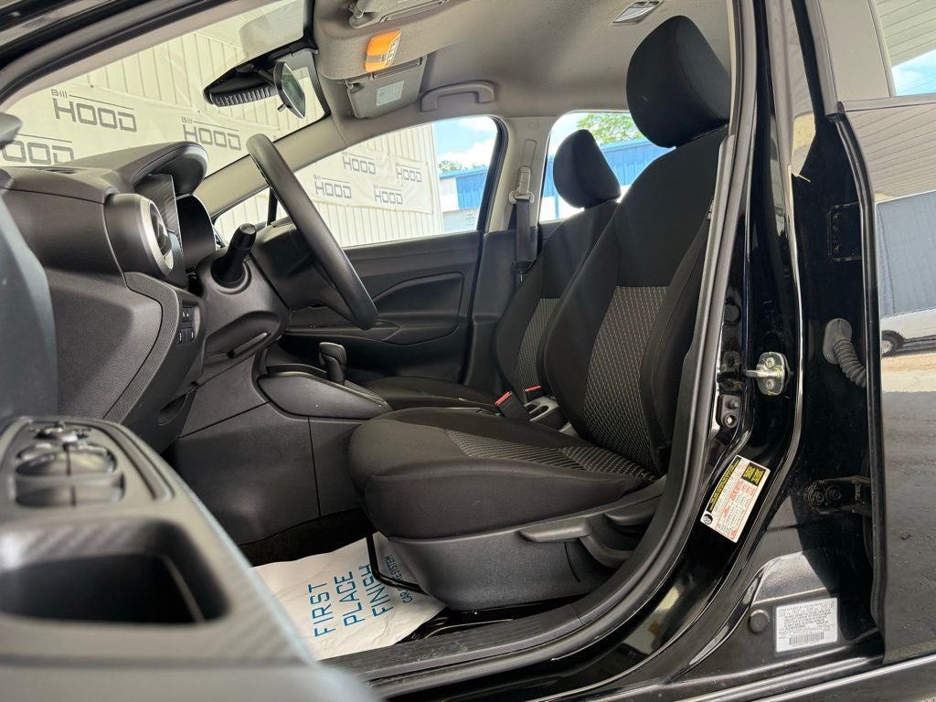 2023 Nissan Versa 1.6 S