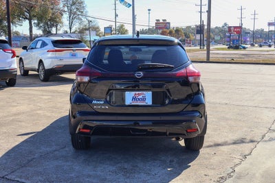 2023 Nissan Kicks S