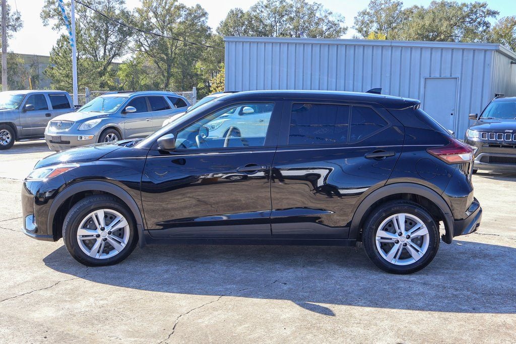 2023 Nissan Kicks S