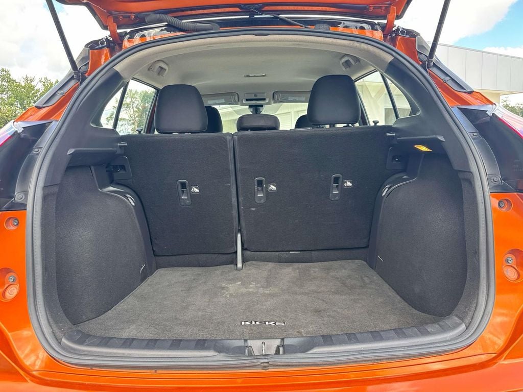 2024 Nissan Kicks SV