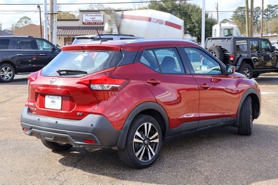 2020 Nissan Kicks SV