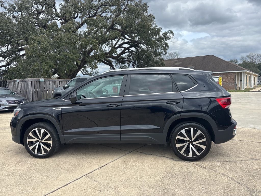 2024 Volkswagen Taos 1.5T SE