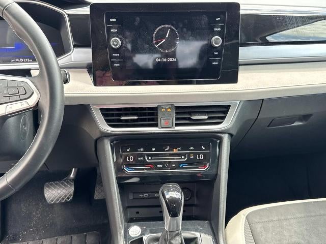 2025 Volkswagen Taos 1.5T SE