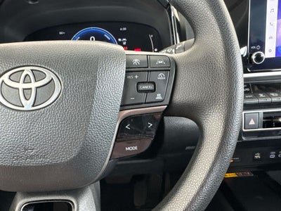 2025 Toyota Camry LE