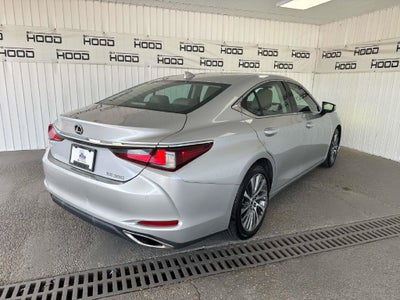 2019 Lexus ES 350 Luxury
