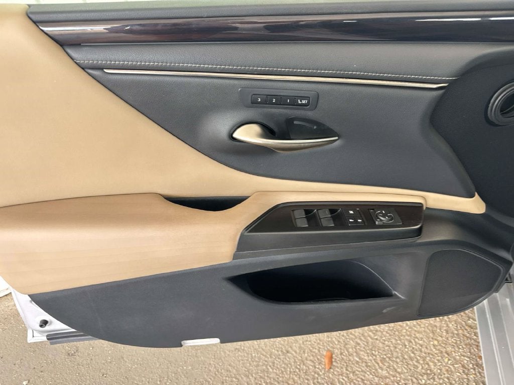 2019 Lexus ES 350 Luxury