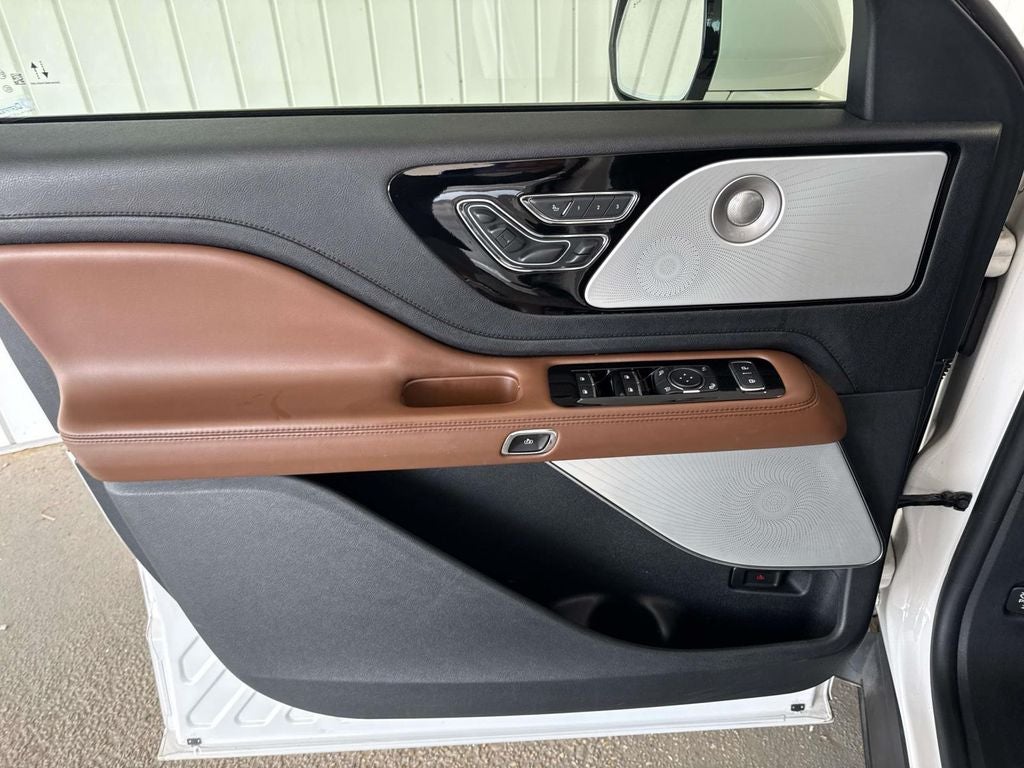 2022 Lincoln Aviator Reserve Premium