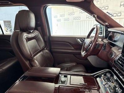 2021 Lincoln Navigator L Black Label