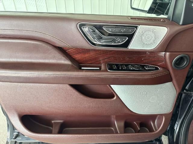 2021 Lincoln Navigator L Black Label