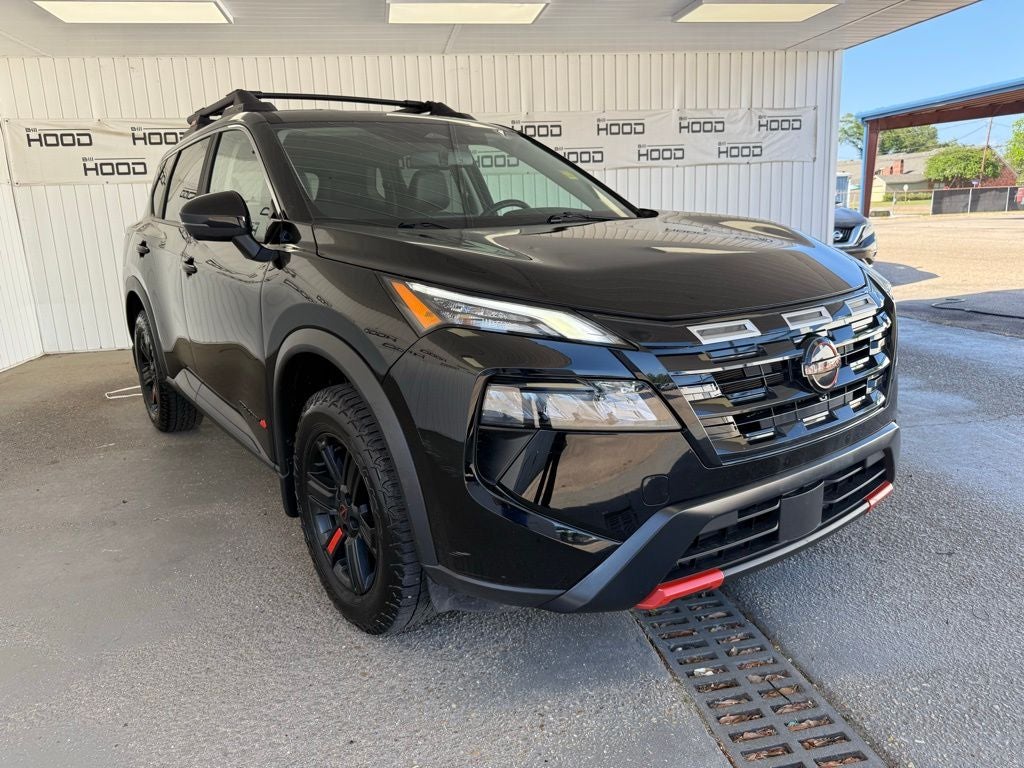 2025 Nissan Rogue Rock Creek