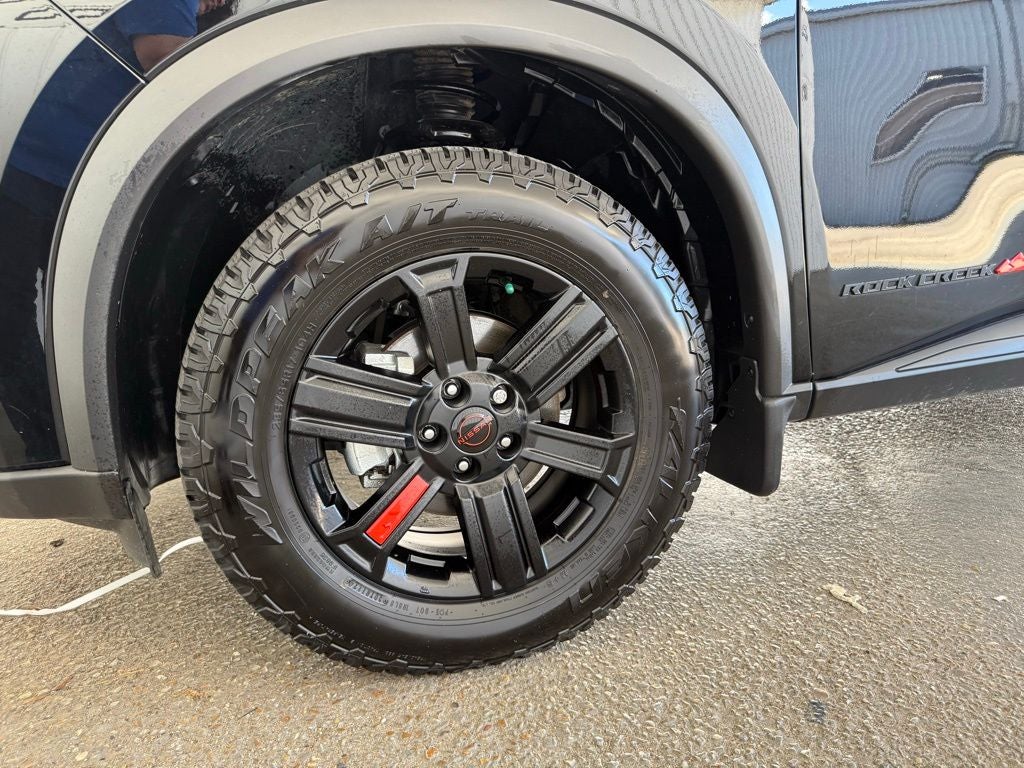 2025 Nissan Rogue Rock Creek