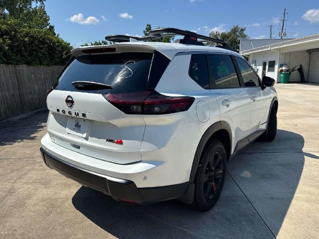 2025 Nissan Rogue Rock Creek
