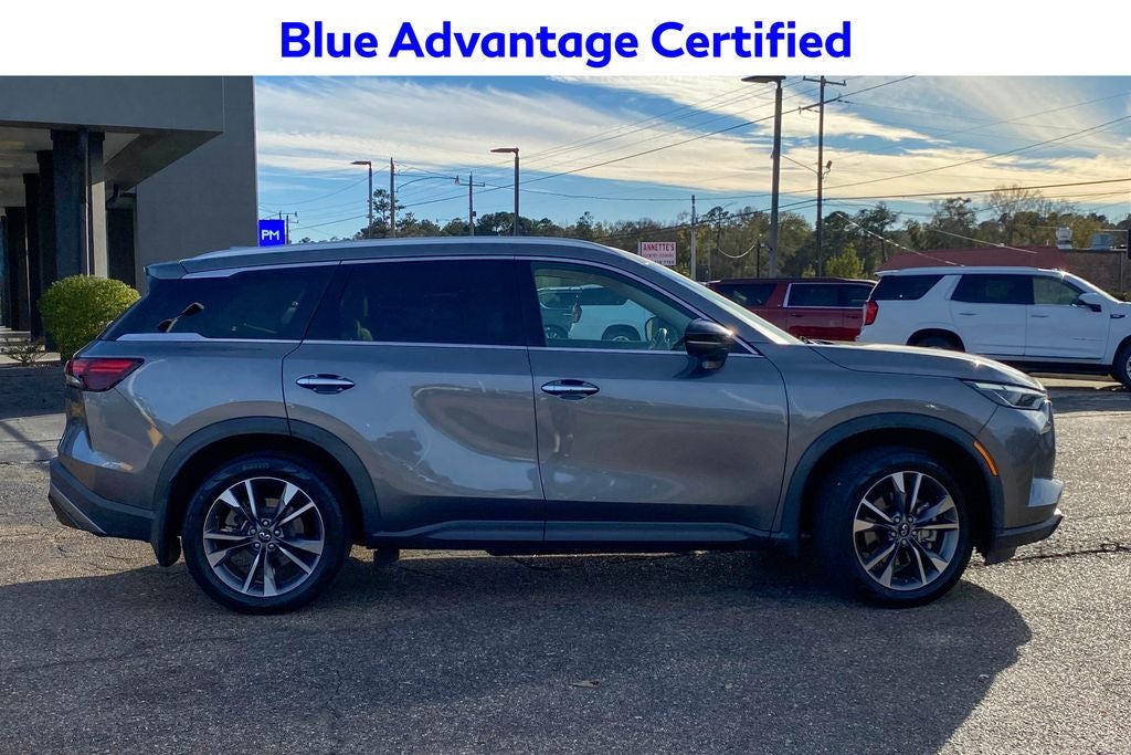 2023 INFINITI QX60 LUXE