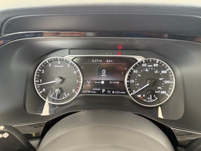 2025 Nissan Pathfinder SV