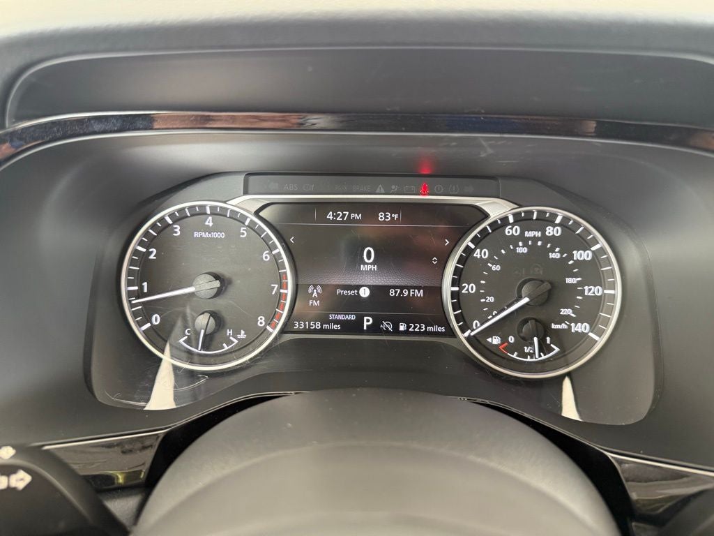 2025 Nissan Pathfinder SV