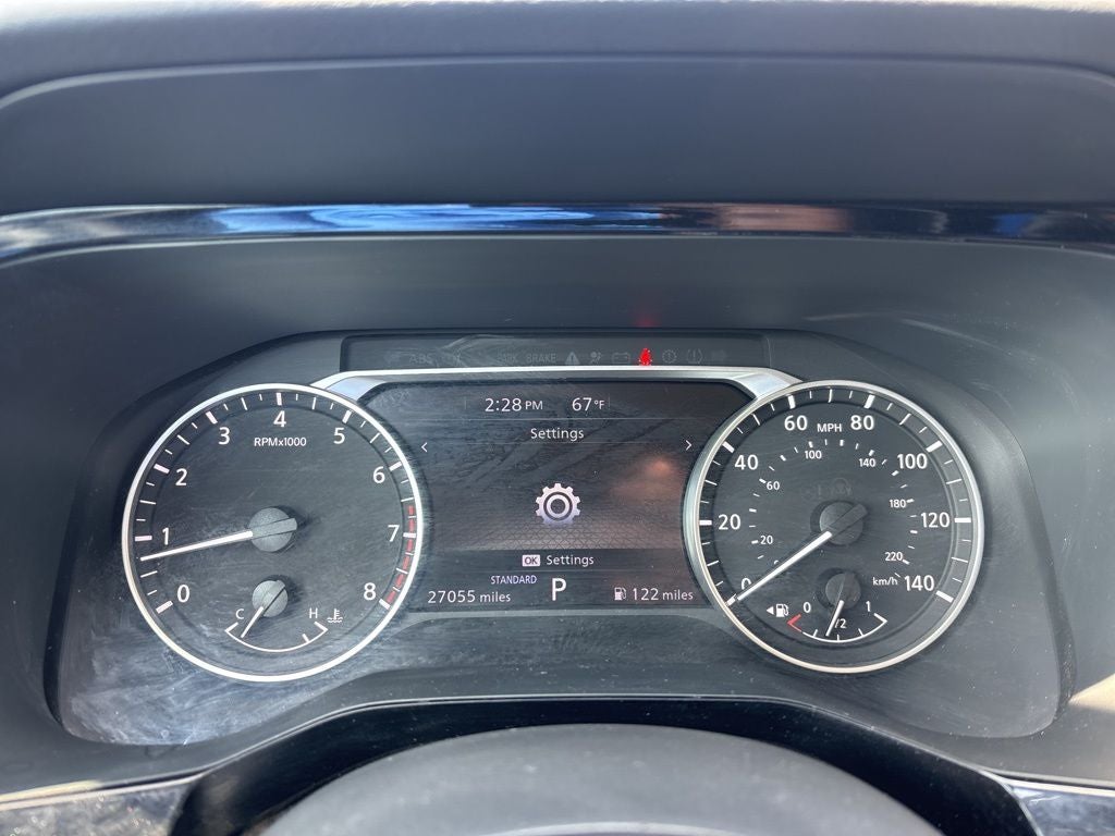 2025 Nissan Pathfinder SV