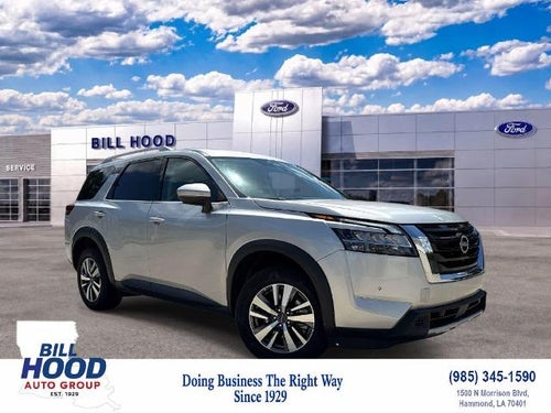 2025 Nissan Pathfinder SL