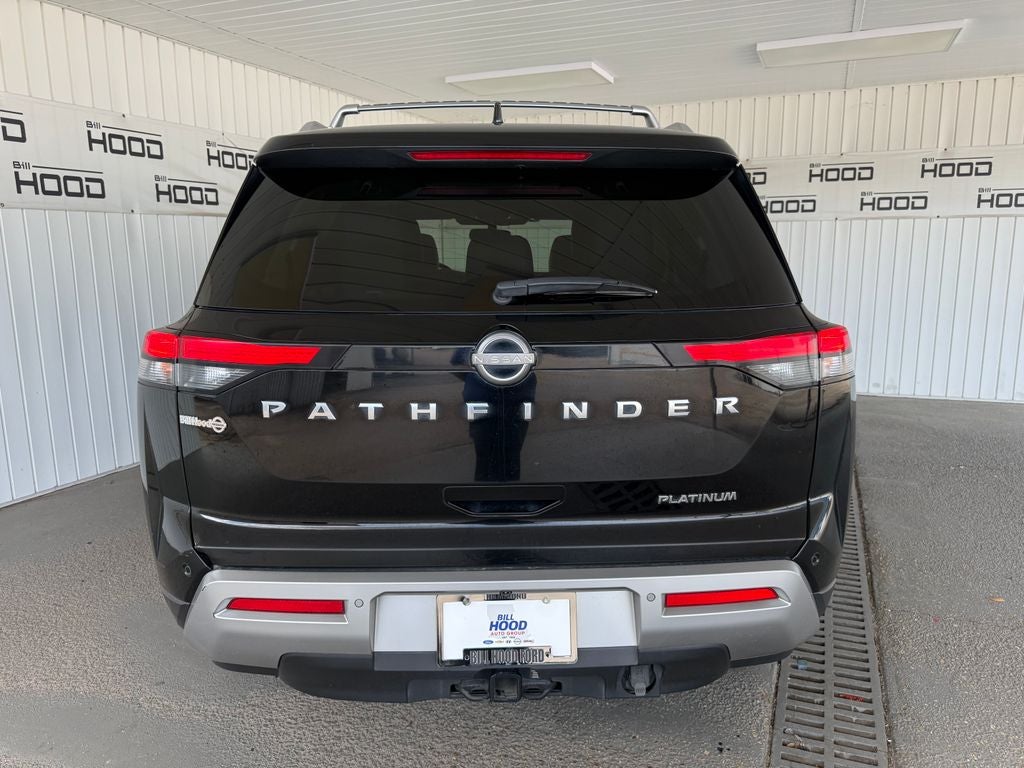 2022 Nissan Pathfinder Platinum