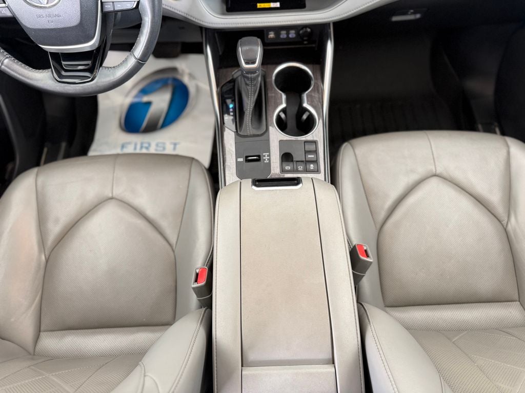 2023 Toyota Highlander Platinum