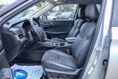 2022 Mitsubishi Outlander SE