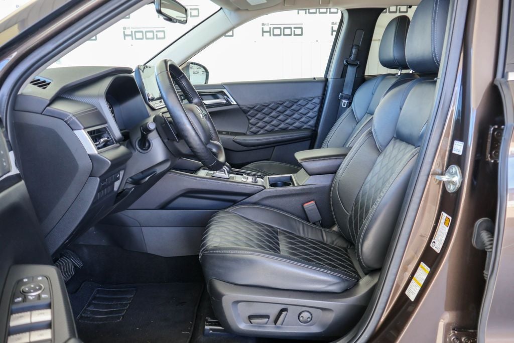 2024 Mitsubishi Outlander SEL