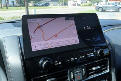 2024 INFINITI QX80 LUXE