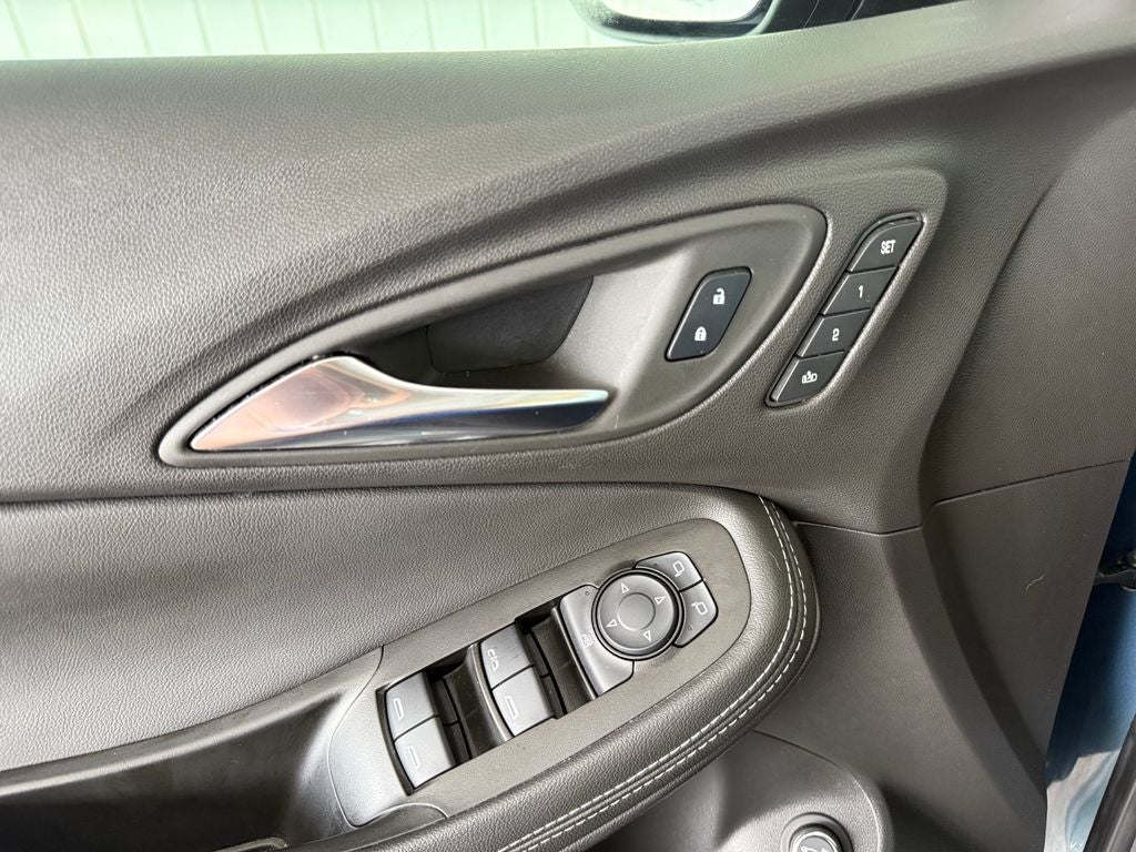 2024 Buick Encore GX Avenir