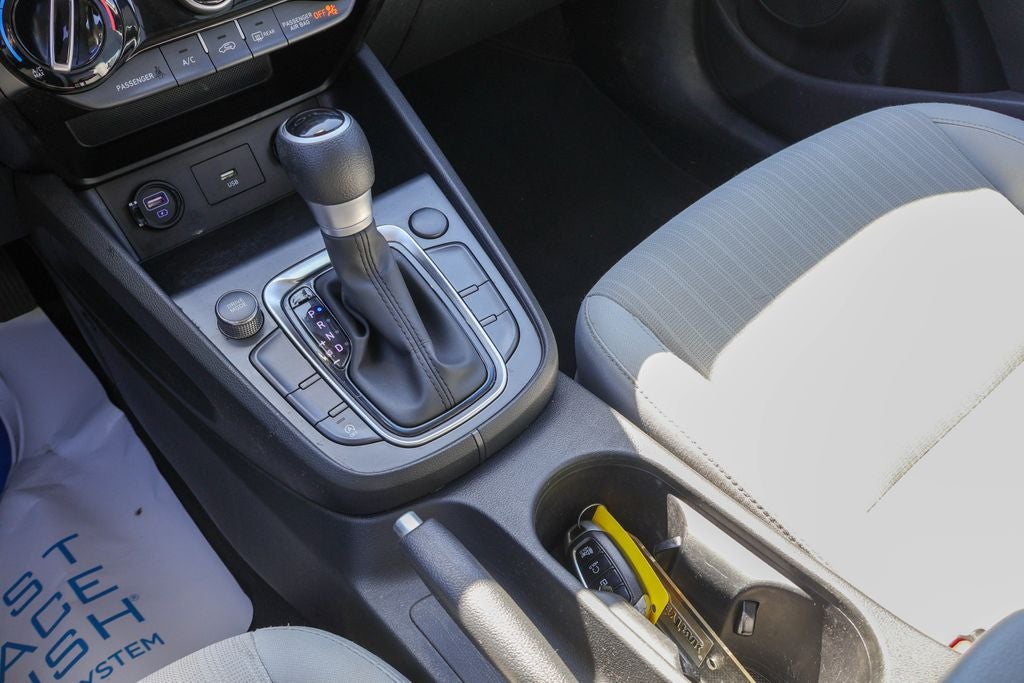 2022 Hyundai Kona SEL