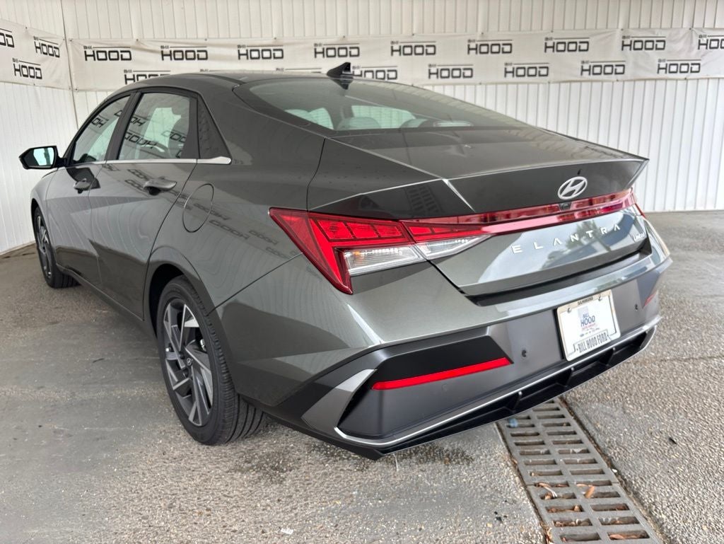 2024 Hyundai Elantra Limited
