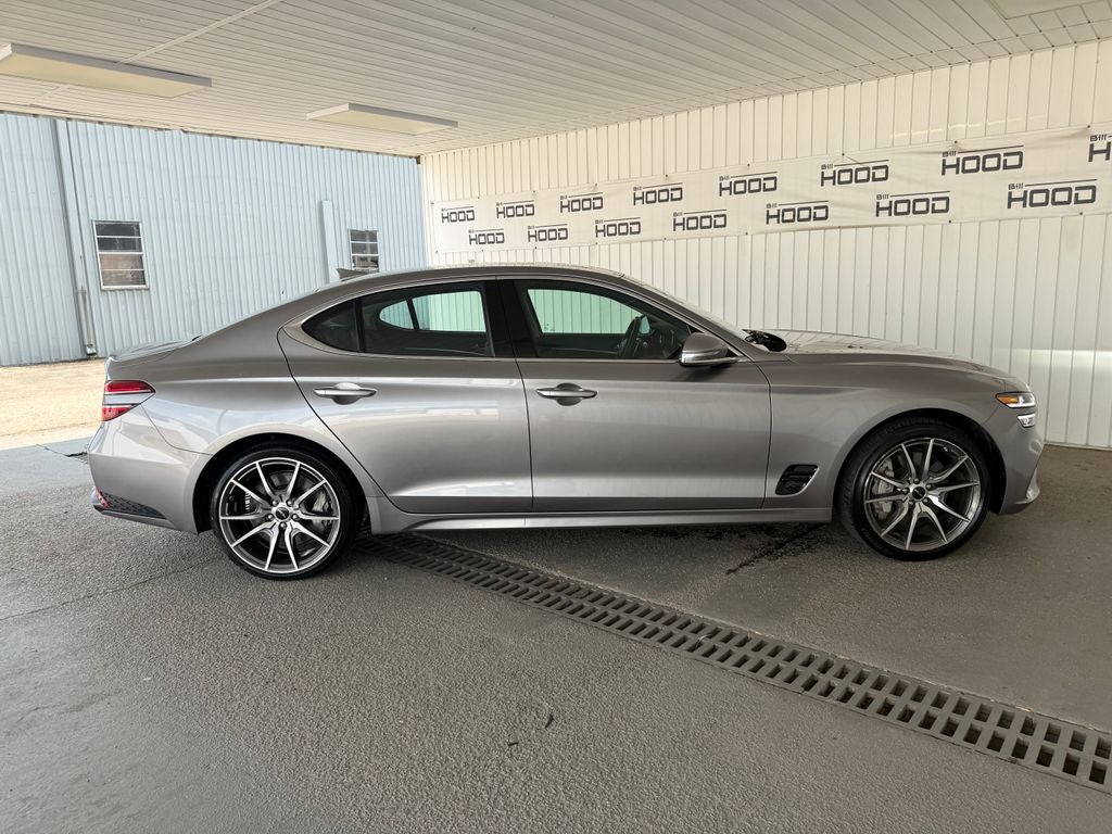 2025 Genesis G70 2.5T