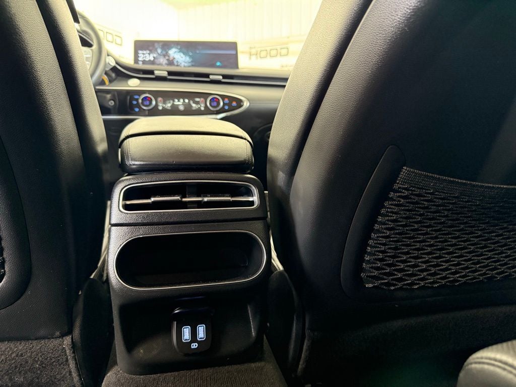 2025 Genesis GV70 2.5T
