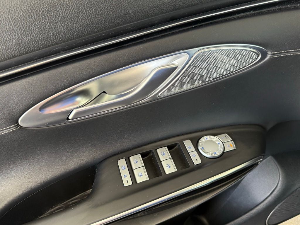 2025 Genesis GV70 2.5T