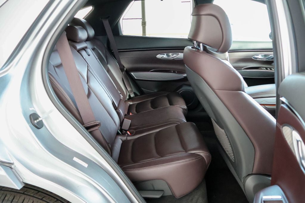 2022 Genesis GV70 2.5T