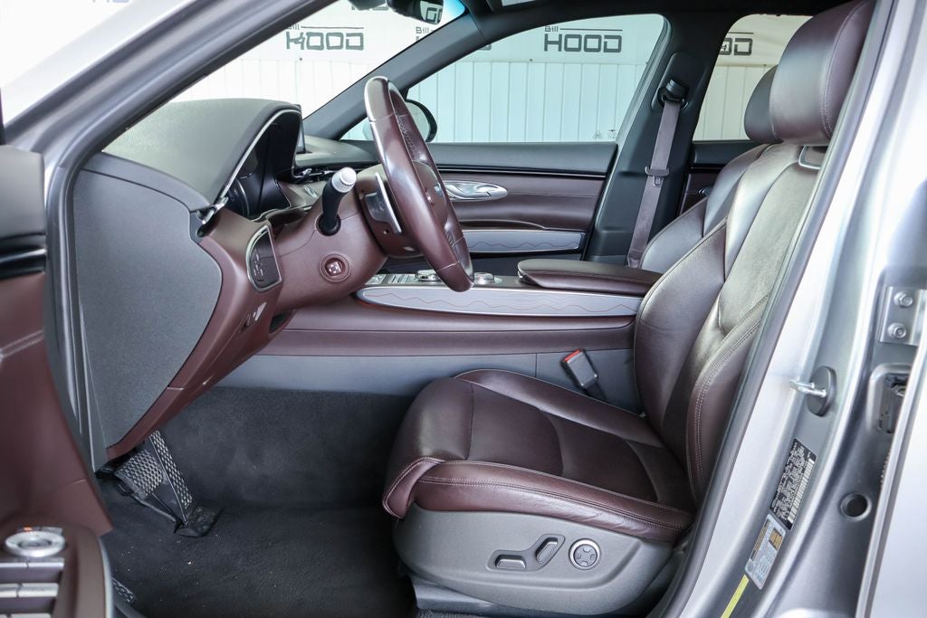 2022 Genesis GV70 2.5T