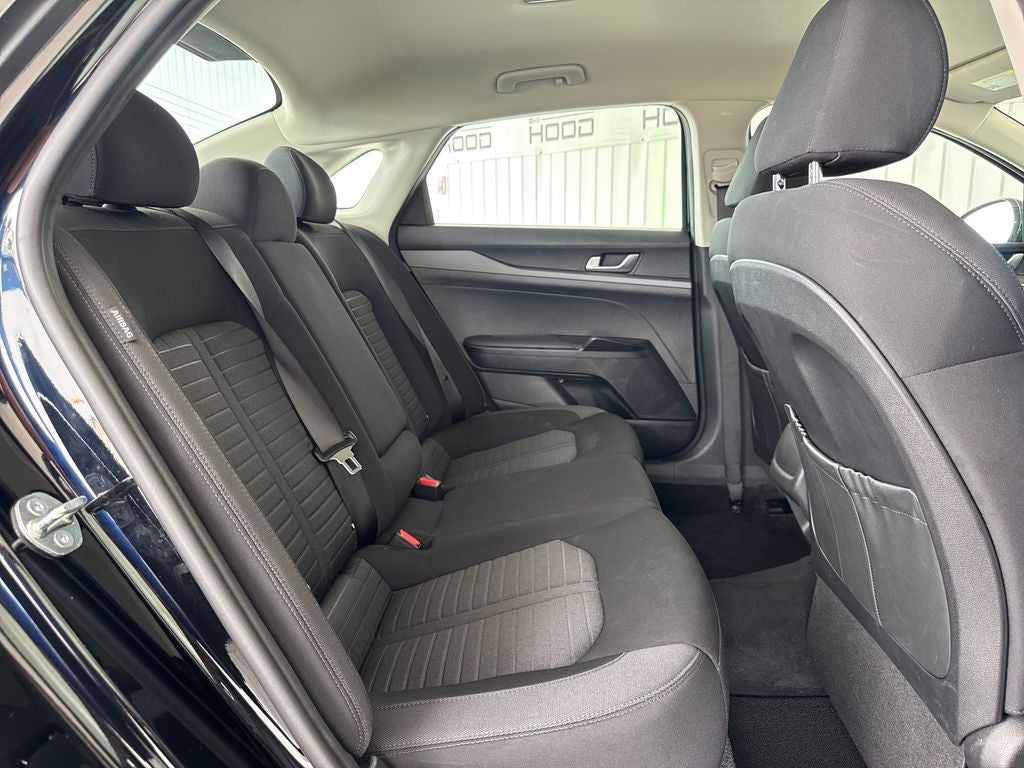 2025 Kia K5 LXS