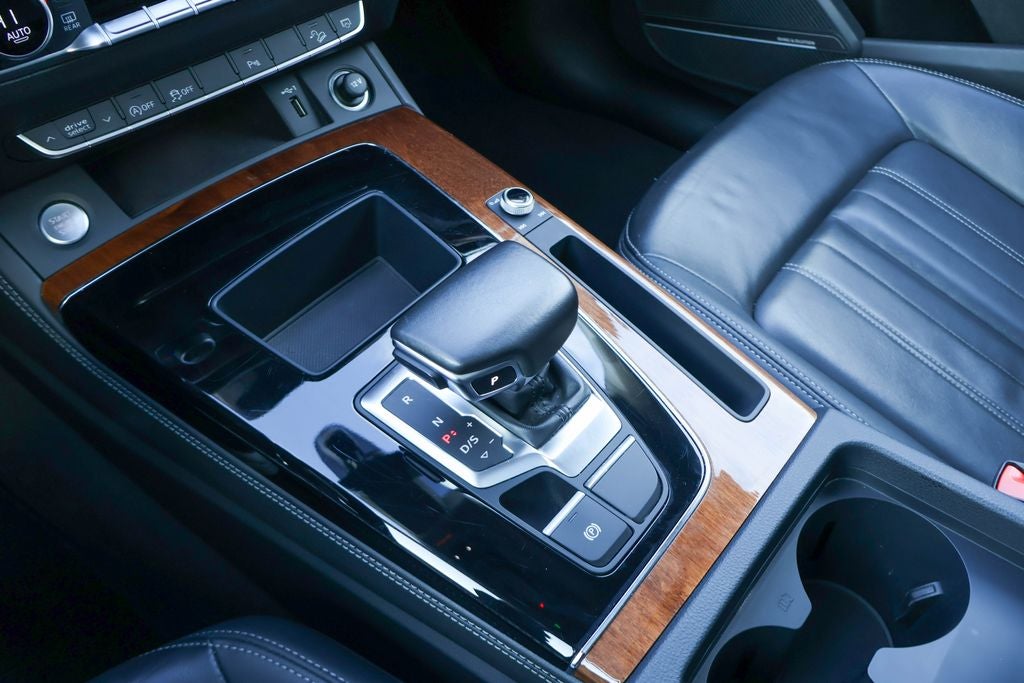 2023 Audi Q5 45 S line Premium quattro