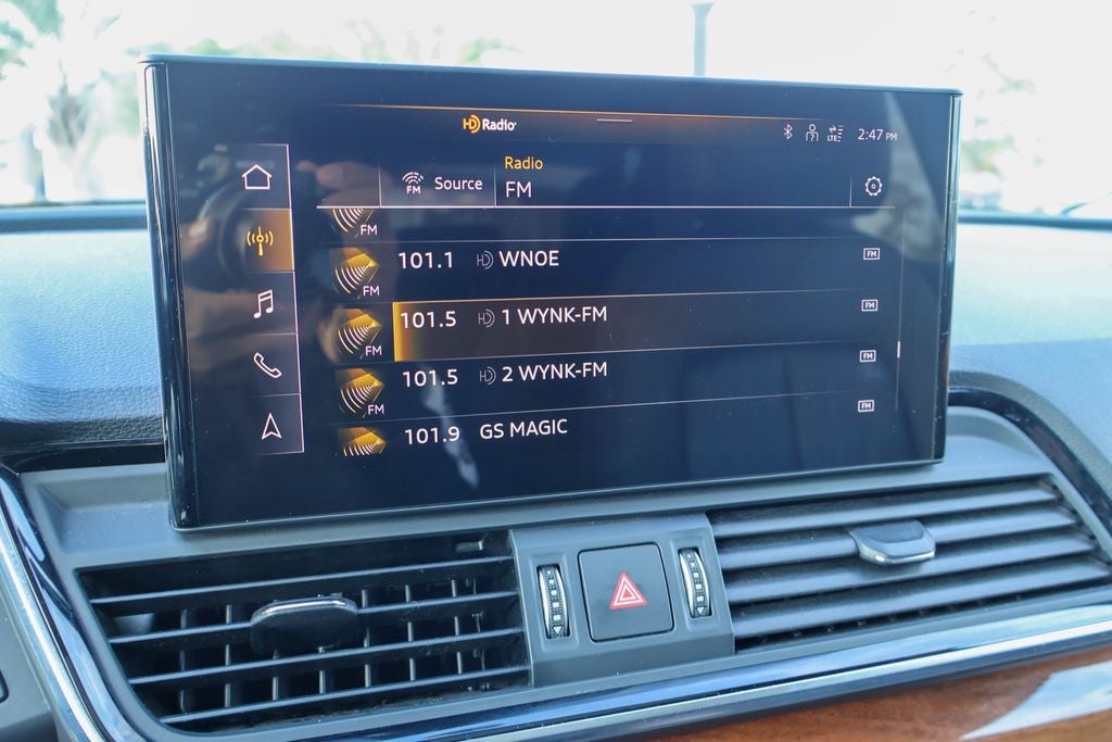 2023 Audi Q5 45 S line Premium quattro