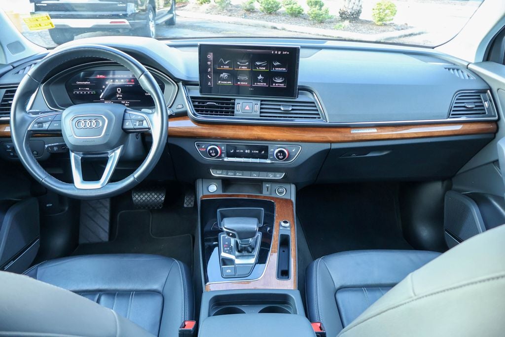 2023 Audi Q5 45 S line Premium quattro