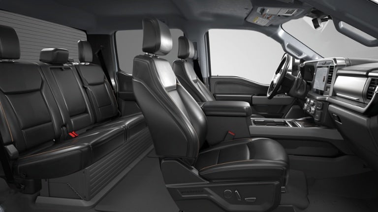 2026 Ford Super Duty F-350® Lariat®